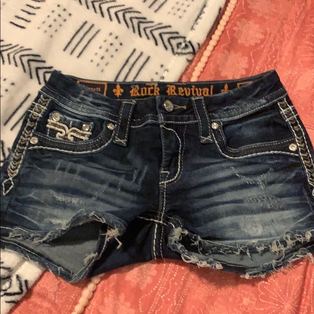 Rock Revival denim shorts💎💋